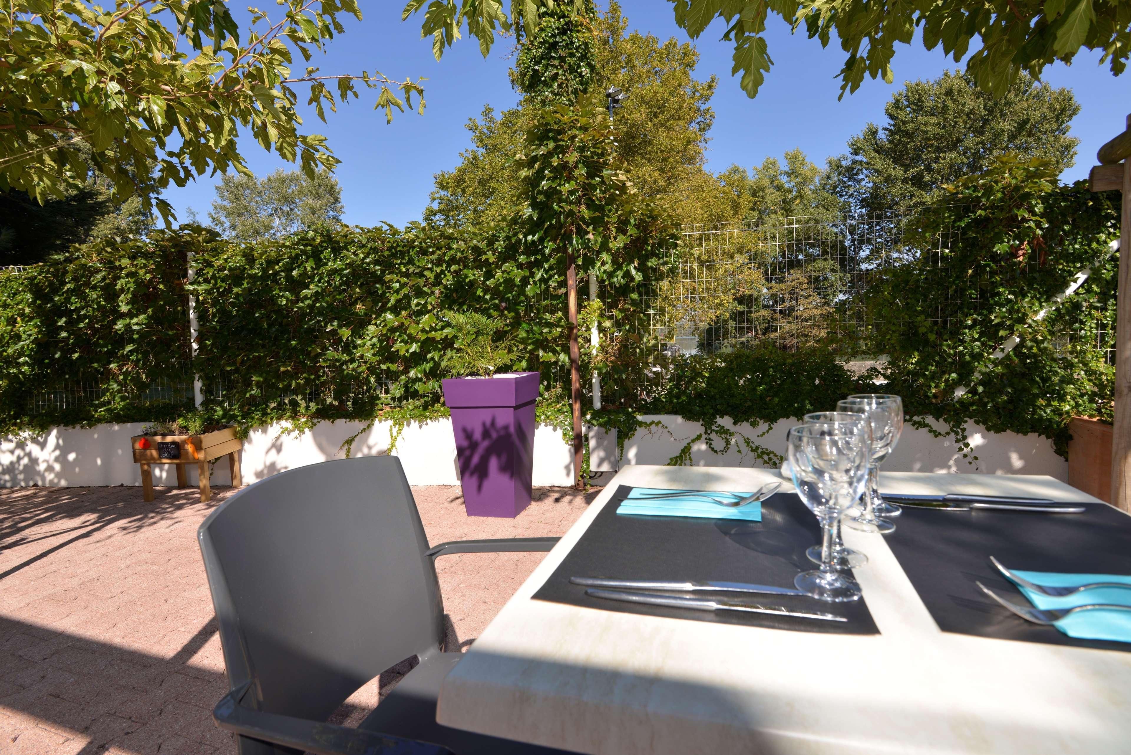 Kyriad Hotel Lyon Givors Εξωτερικό φωτογραφία