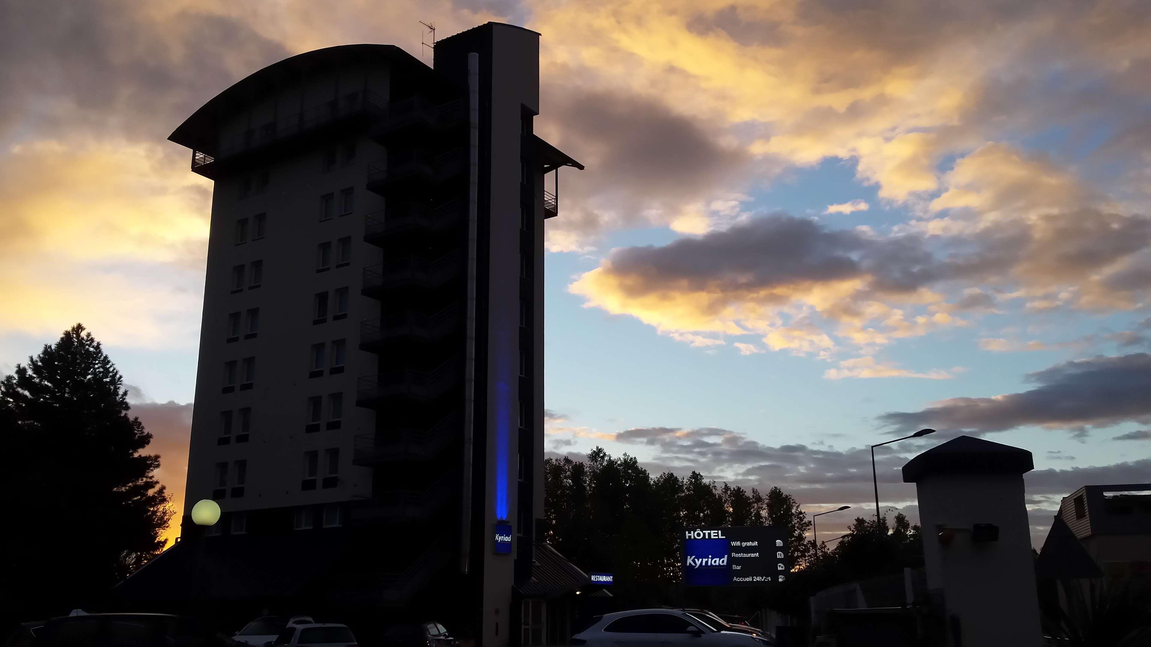 Kyriad Hotel Lyon Givors Εξωτερικό φωτογραφία